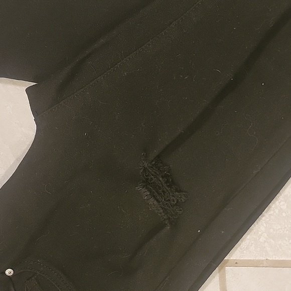 Maternity Jeans. Skinny. Distressed Sandpaper Brand. Size Small. Black. - Picture 5 of 6